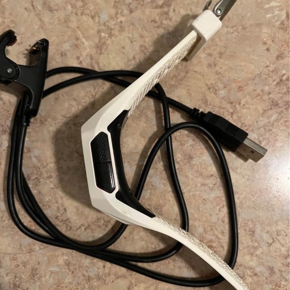 Rip Curl 1st Gen GPS Watch - Picture 2 of 3